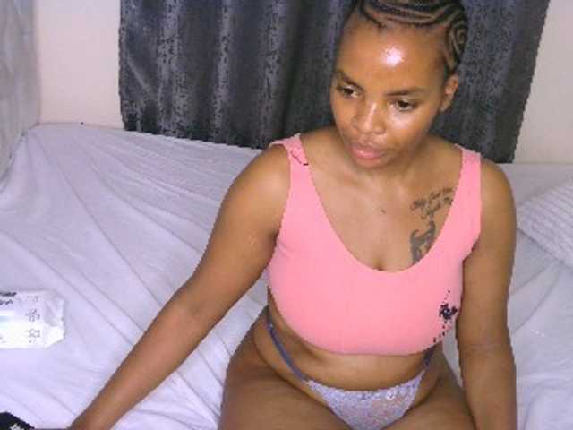 Cece-16 live cam on BongaCams