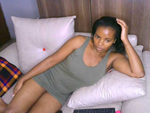 Cece-16 live webcam show