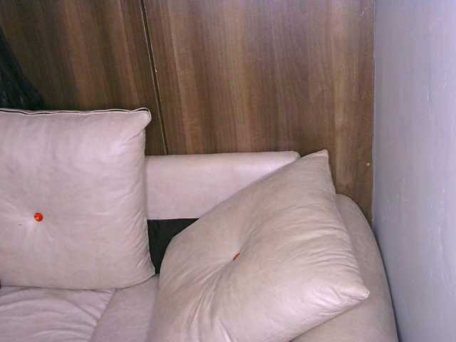 Cece-16 live cam on BongaCams