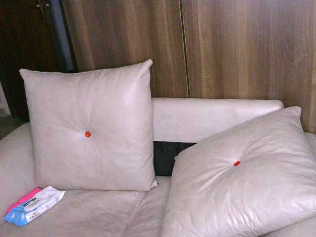 Cece-16 live cam on BongaCams