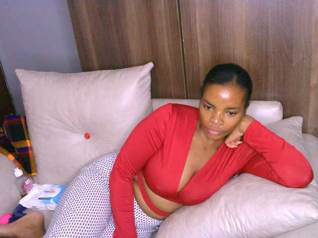 Cece-16 live cam on BongaCams