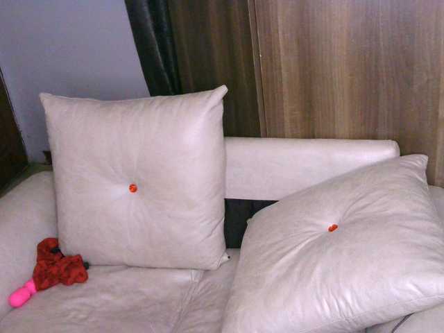Cece-16 live cam on BongaCams