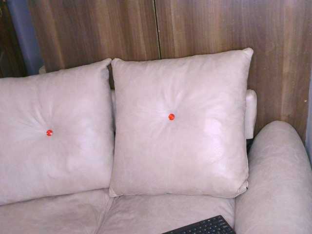 Cece-16 live cam on BongaCams