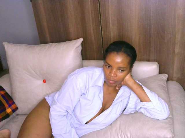 Cece-16 live webcam show