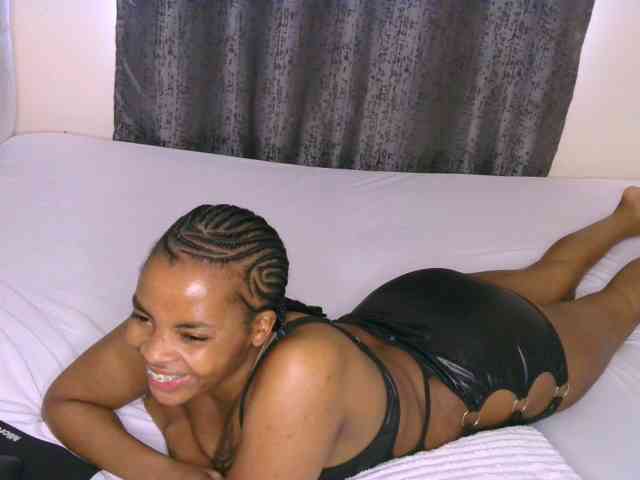 Model: Cece-16