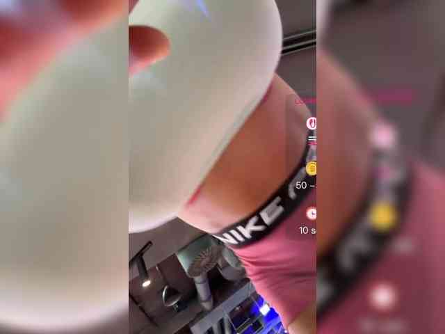 F3ckdolllucy webcam
