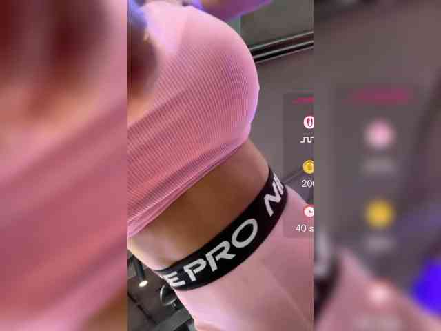 Model: F3ckdolllucy