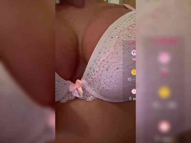 F3ckdolllucy webcam