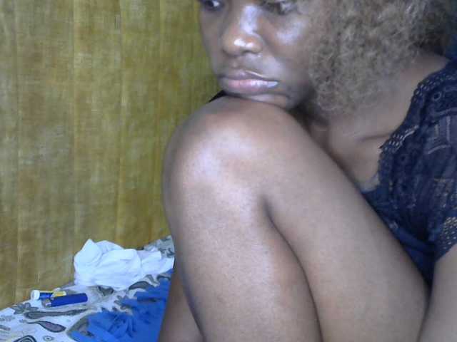 goddess-soriyah live cam on BongaCams
