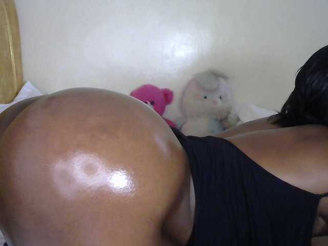 goddess-soriyah's BongaCams show and profile