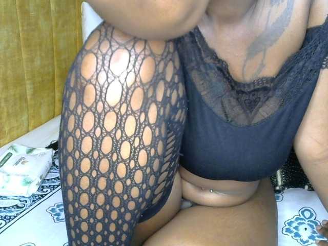 goddess-soriyah live cam on BongaCams