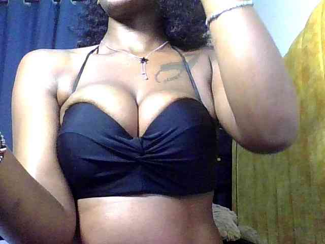 goddess-soriyah webcam