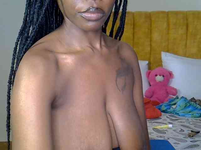 goddess-soriyah webcam