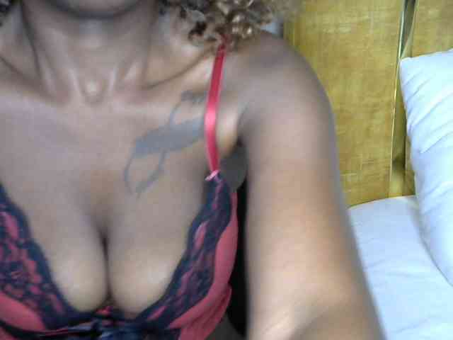 goddess-soriyah webcam