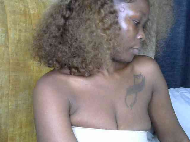 goddess-soriyah webcam