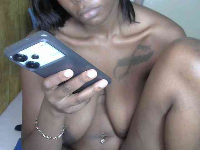 goddess-soriyah webcam