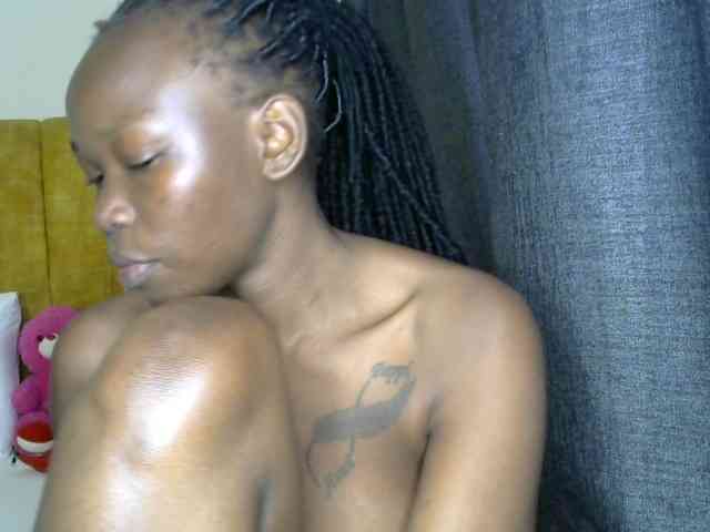 goddess-soriyah webcam
