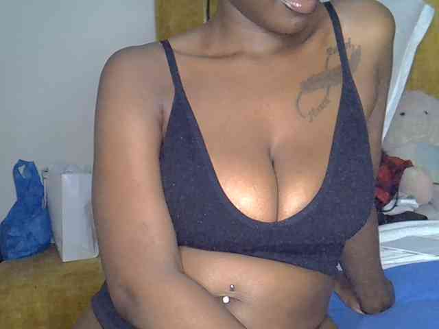goddess-soriyah webcam