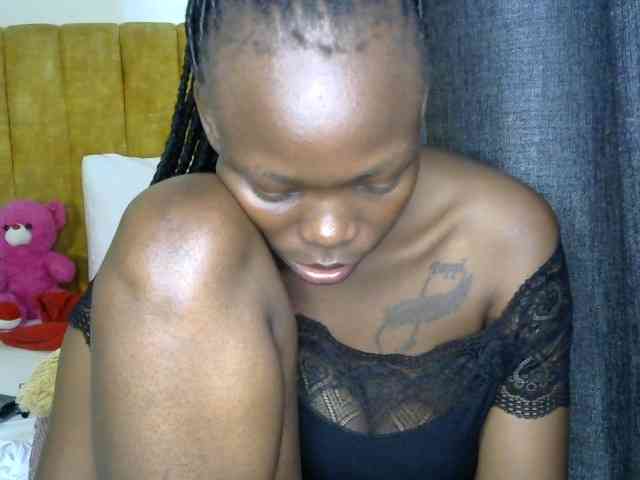 goddess-soriyah webcam