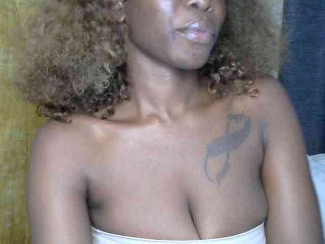 goddess-soriyah webcam
