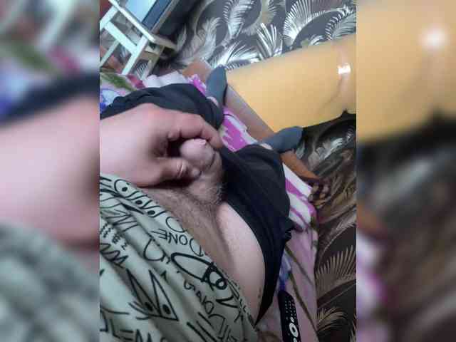 Kot8277 Live Webcam on BongaCams