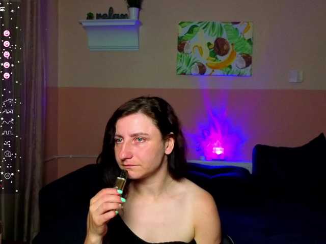 Musekittyjeni112 live webcam show