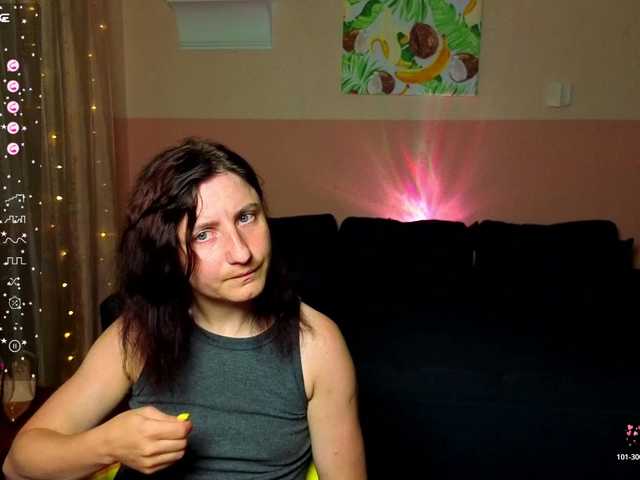 Musekittyjeni112 live webcam show