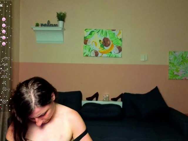 Musekittyjeni112 live webcam show
