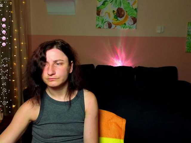 Musekittyjeni112 Live-Cam auf BongaCams