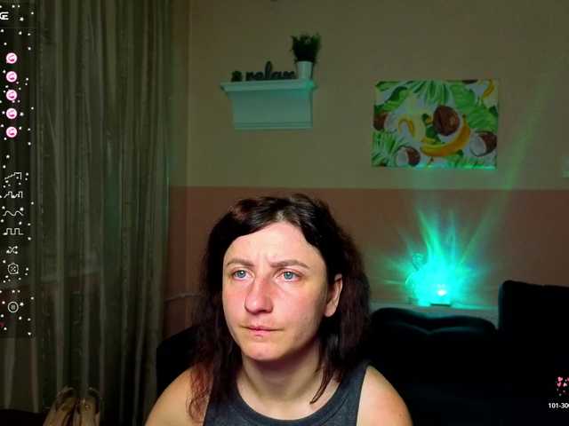Musekittyjeni112 live webcam show