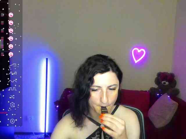 Musekittyjeni112 webcam