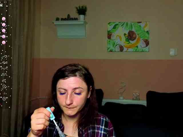 Musekittyjeni112 webcam