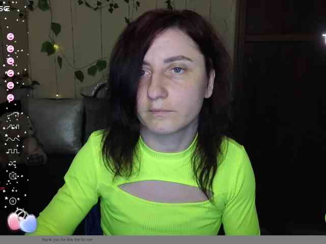 Musekittyjeni112 webcam