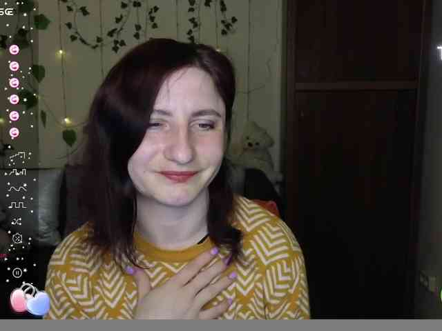 Musekittyjeni112 webcam