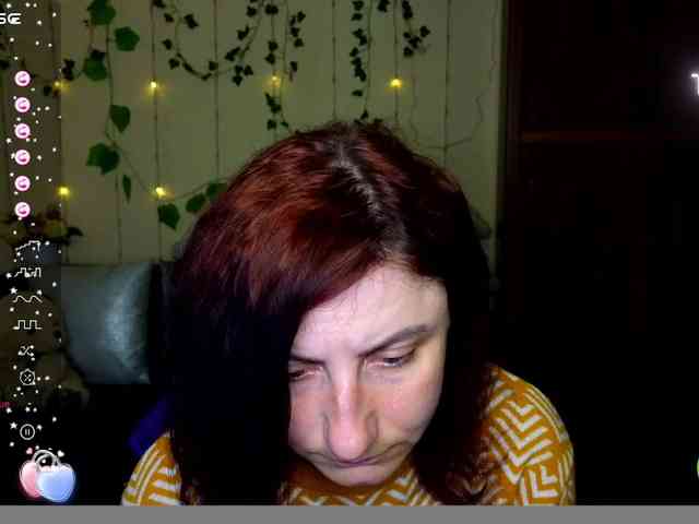 Musekittyjeni112 webcam