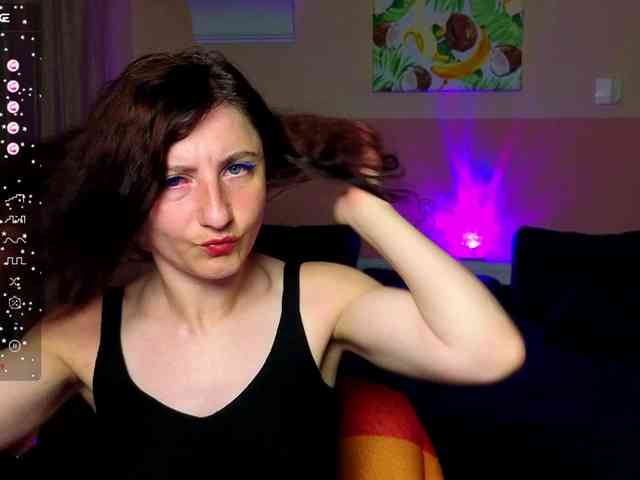 Musekittyjeni112 webcam