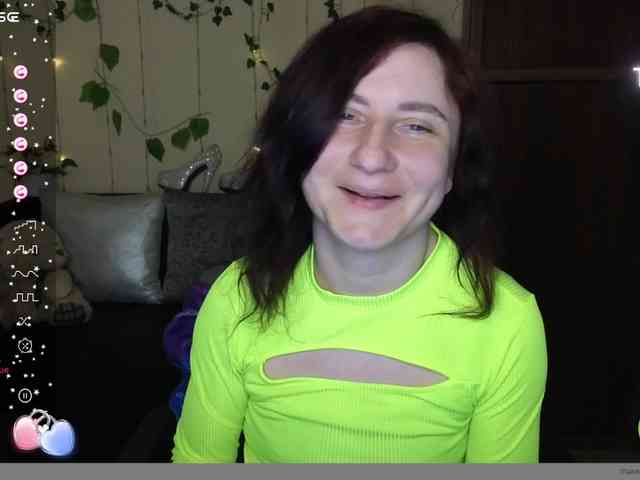 Musekittyjeni112 webcam