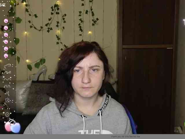 Musekittyjeni112 webcam