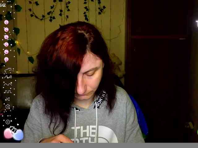 Musekittyjeni112 webcam