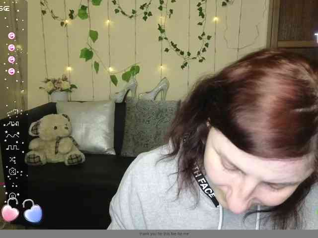 Musekittyjeni112 webcam