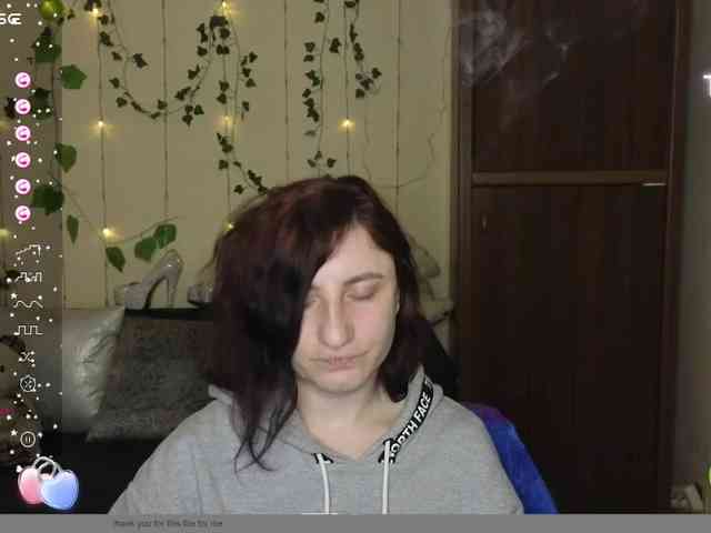 Musekittyjeni112 webcam