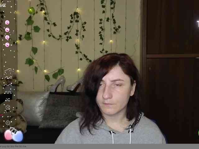 Musekittyjeni112 webcam