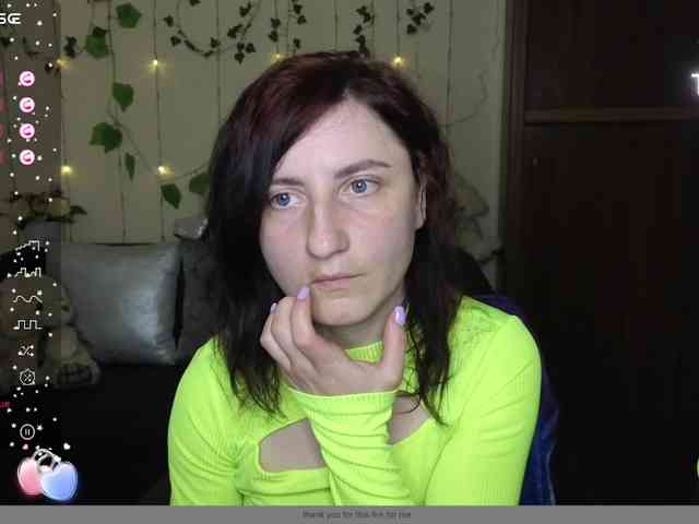 Musekittyjeni112 webcam