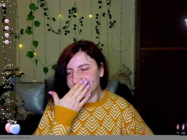 Musekittyjeni112 webcam