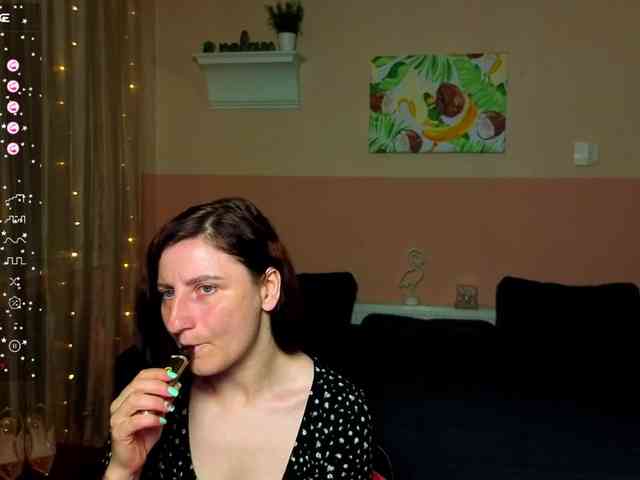Musekittyjeni112 webcam