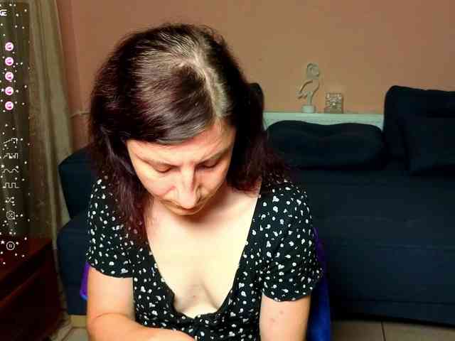 Musekittyjeni112 webcam