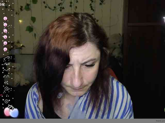 Musekittyjeni112 webcam