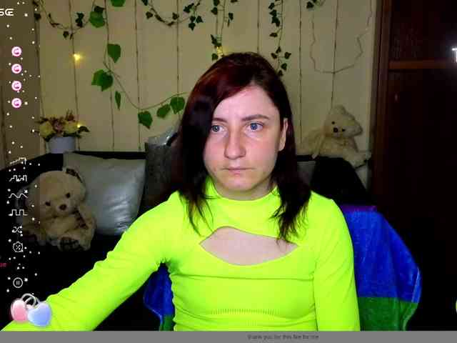 Musekittyjeni112 webcam