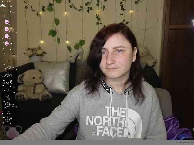 Musekittyjeni112 webcam