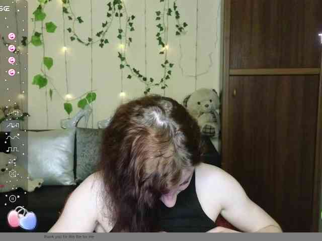 Musekittyjeni112 webcam